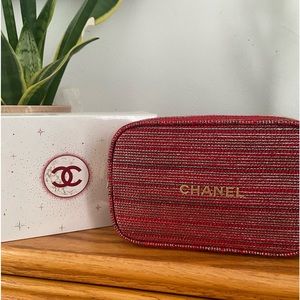NWT/NIB Limited Edition 2022 CHANNEL Cosmetic Case/Bag